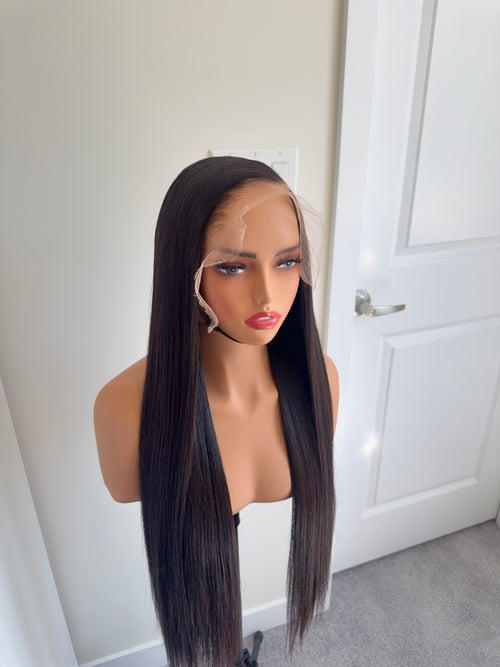 26’ 400g 13 x 6 (HD) Silky straight frontal unit