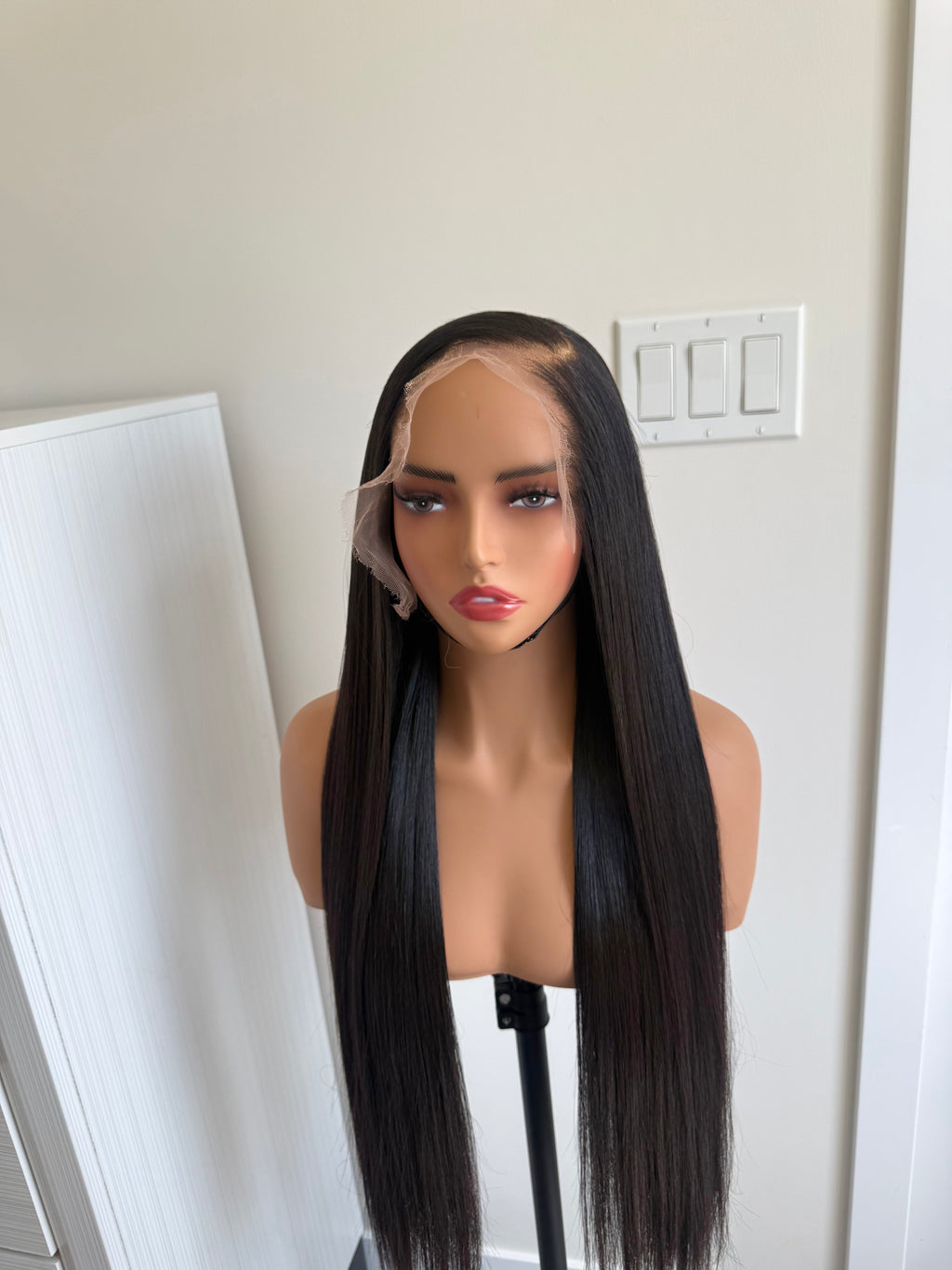 26’ 400g 13 x 6 (HD) Silky straight frontal unit