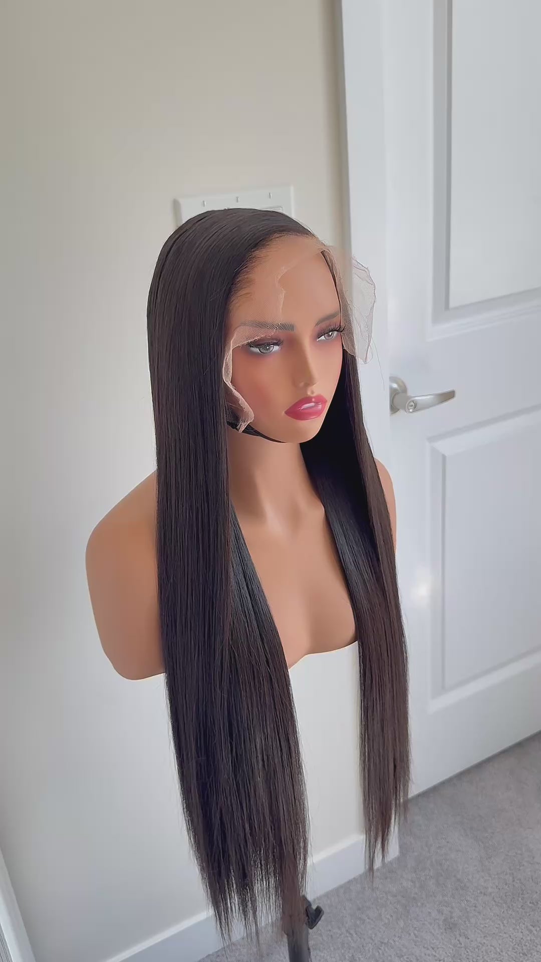 26’ 400g 13 x 6 (HD) Silky straight frontal unit